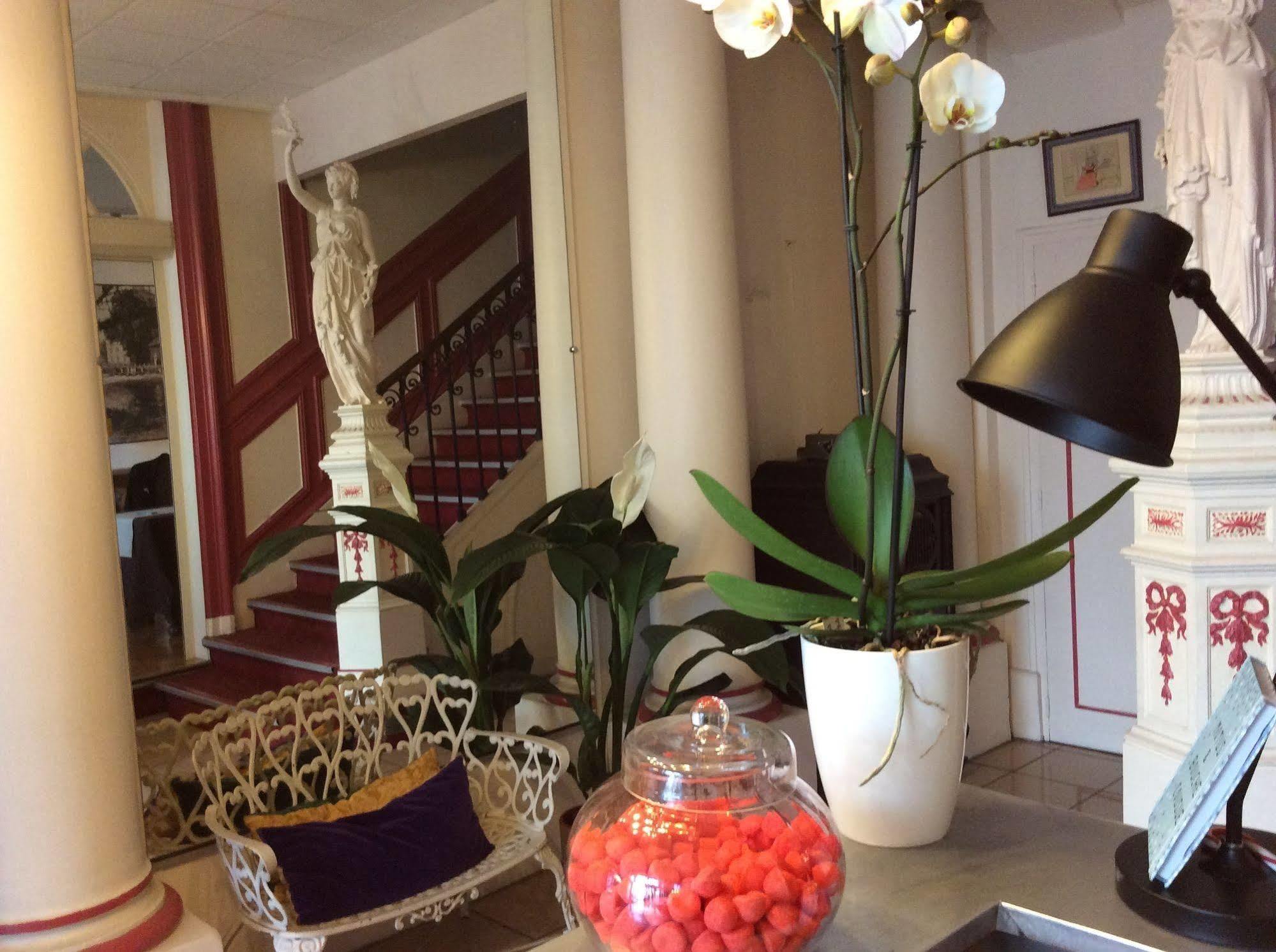 Hotel De La Paix Limoges Dış mekan fotoğraf